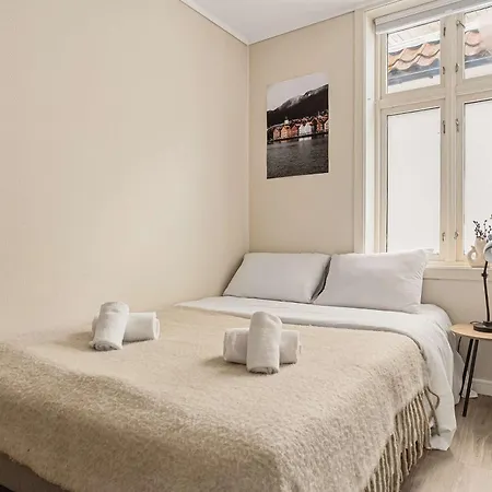 Dinbnb L 100m To Bryggen L House L 24l7 Check-in *